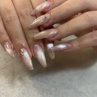 ネイル amunail所属・浦川 歩のネイルデザイン