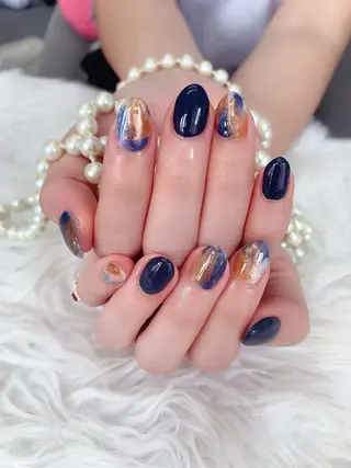 ネイル ネイルサロンAiri 長さ出し·シンプルのネイルデザイン