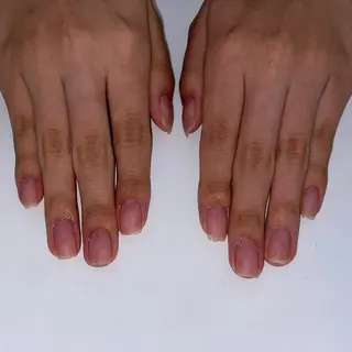 ネイル ななみ《ちゅるん カラー/まつパ》のヘアスタイル