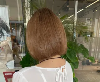 ミディアム カラー THE ESCALA 町田所属・町田縮毛矯正/ 髪質改善/美髪特化のヘアスタイル