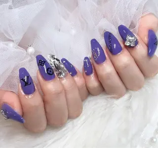 ネイル le'a-レア-【ア イ×ネイル×眉】のネイルデザイン