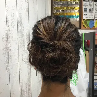 ヘアアレンジ embrace エンブレイスのヘアスタイル