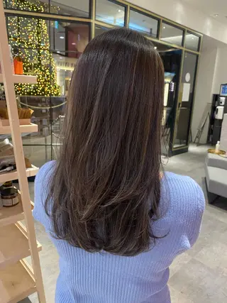 ロング カラー コルソケーツー　梅田茶屋町(corso k-two)所属・三村 さゆみのヘアスタイル
