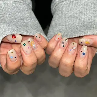 ネイル 🪐富島彩夏 /海外nail🪐のネイルデザイン