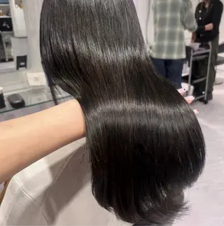 ロング カラー 🫧うる艶トレンド 🫧透明感カラーのヘアスタイル