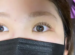 マツエク・マツパ private salon eyes所属・EYES YUNのマツエク・マツパデザイン
