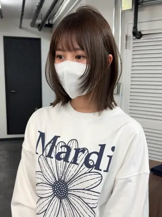 セミロング カラー layer bob /透明感カラーのヘアスタイル