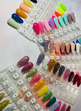 ネイル レワード所属・reward＊安藤 ゆかりのネイルデザイン