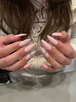 ネイル nakanishi ✧︎*。のネイルデザイン