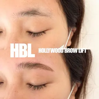 アイブロウ eim Ayakaのネイルデザイン