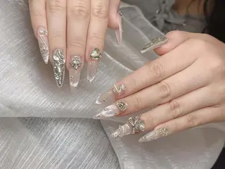 ネイル Lee Nailsのネイルデザイン