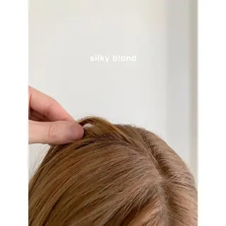 カラー loka所属・山本 晶大のヘアスタイル