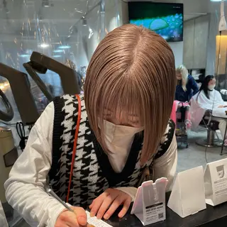 ミディアム カラー 🩵ྀིハイトーン みほ🎀🫐のヘアスタイル