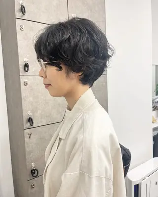 ショート パーマ 門崎未依/レイヤー/ メンズカット🪿🌼のヘアスタイル