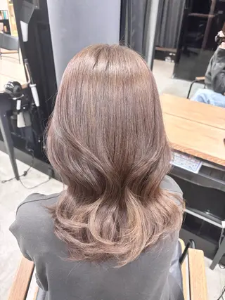 ミディアム カラー 韓国艶カラー🌙 MANAMIのヘアスタイル