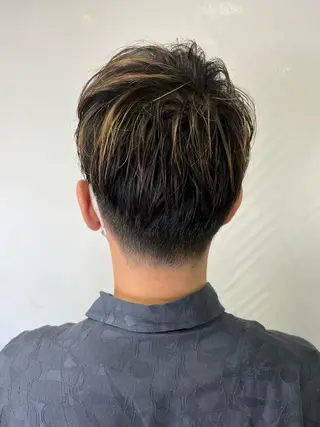 ショート メンズ ウスイマイコ カット/ケアカラーのヘアスタイル