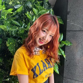 セミロング REVE所属・TAKU 美容師のヘアスタイル