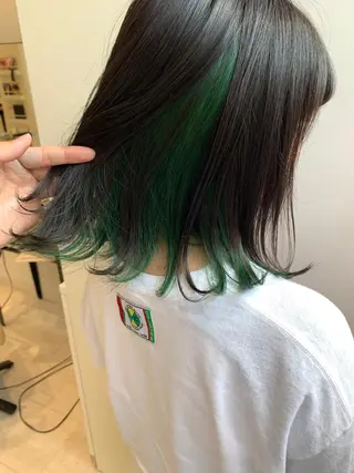 ミディアム カラー Le'a渋谷所属・インナーエクステ渋谷 🦋KAJIのヘアスタイル