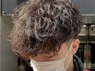 パーマ メンズ Peyp  prod ICON 博多【ペイププロドアイコン】所属・Peyp博多 SORAモデル募集のヘアスタイル