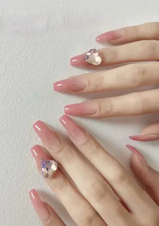 ネイル Spade Q Trainingのネイルデザイン