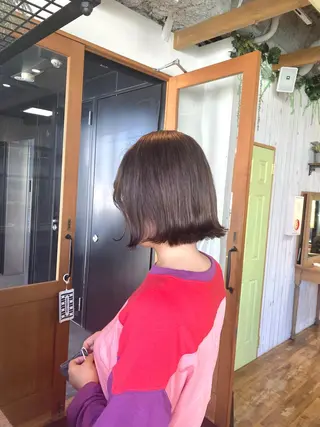 ショート カラー パーマ re naのヘアスタイル