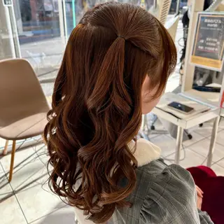 ロング ヘアアレンジ ブリーチ/ヘアセット 【𝙍𝙞𝙣𝙤】のヘアスタイル