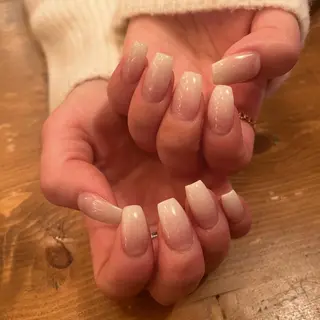 ネイル Allure 小山店 結咲(ゆいさ)のネイルデザイン