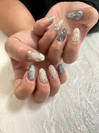 ネイル 7e. Nailのネイルデザイン