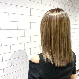 ミディアム カラー 原山 直人のヘアスタイル