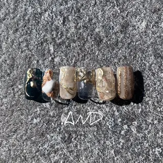 ネイル LOOPER所属・mzh ...のネイルデザイン