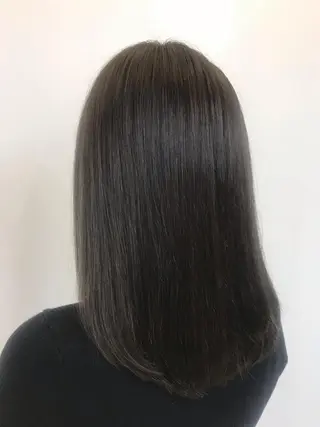 ミディアム aoi ♡グレージュ ・ベージュカラーのヘアスタイル