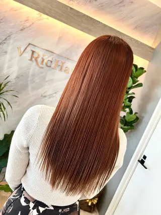 セミロング ブリーチ毛に縮毛矯正 ✨カラー✨山田 正幸のヘアスタイル