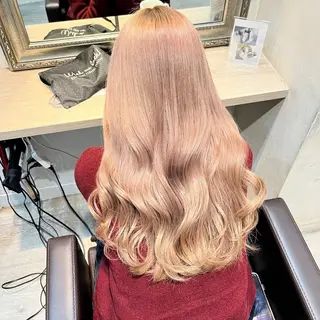 ロング カラー Lutia新宿　せき ゆうみのヘアスタイル