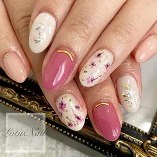 ネイル Lotus Nailのネイルデザイン