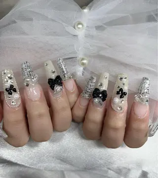 ネイル YOLO NAILのネイルデザイン