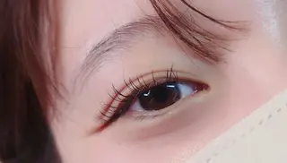 マツエク・マツパ NAZ eyelash&eyebrow by medical salon所属・NAZ 表参道 Tomokoのマツエク・マツパデザイン