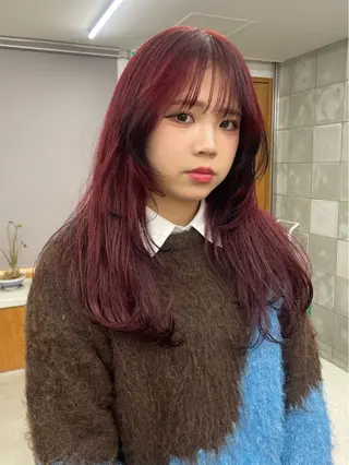 ミディアム カラー tuco mireiのヘアスタイル