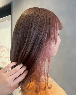 セミロング カラー 長瀬 友唯のヘアスタイル