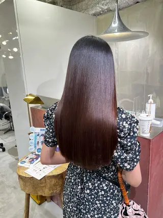 ロング CYAN by artefice所属・安達 萌花のヘアスタイル