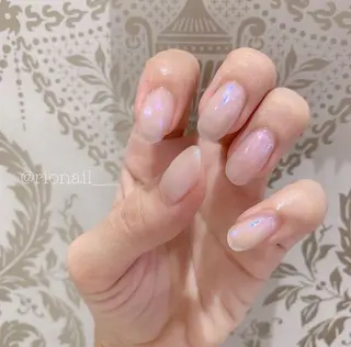 ネイル 𝘙𝘪𝘰𝘯𝘢 ...🕯🤍のネイルデザイン