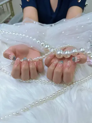 ネイル クイーンズネイル銀座所属・中山 芳美のネイルデザイン