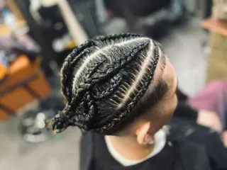 メンズ 108 【ワンオーエイト】所属・✂︎横浜 関内 良輝 特殊ヘア💈のヘアスタイル