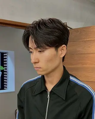 メンズ メンズパーマ特化 似合わせカット渡邊のヘアスタイル