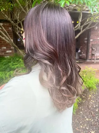 ロング カラー MIZUKI🫧ྀི 韓国ヘアAFLOATのヘアスタイル