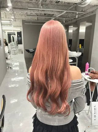 ロング カラー 🦩暖色ハイトーン 🦩Mioのヘアスタイル
