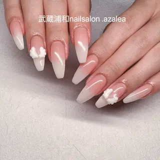 ネイル R inのネイルデザイン