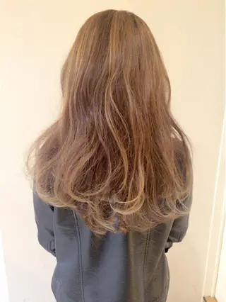 カラー 龍 門のヘアスタイル