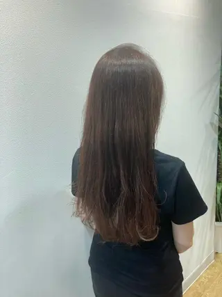 ロング イチゴ森下所属・🌟髪質 改善🌟のヘアスタイル