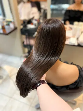 ロング 🎀透明感カラー 🐈ナズナのヘアスタイル