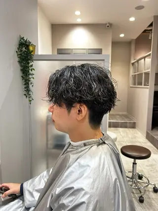 ショート メンズ 黒川 真裕のヘアスタイル